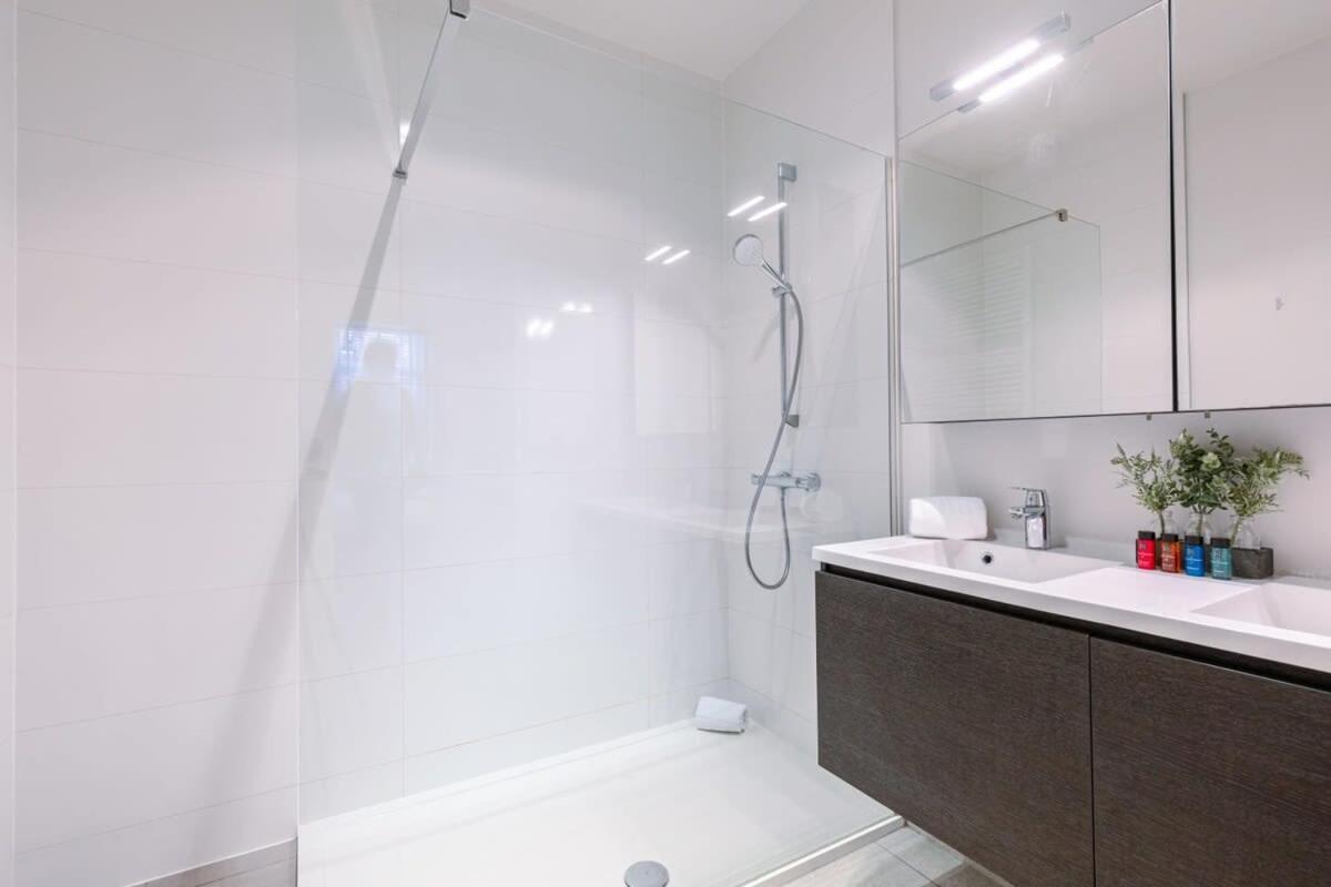 Huswell - Stylish Studio In The Heart Of Брюж Екстериор снимка